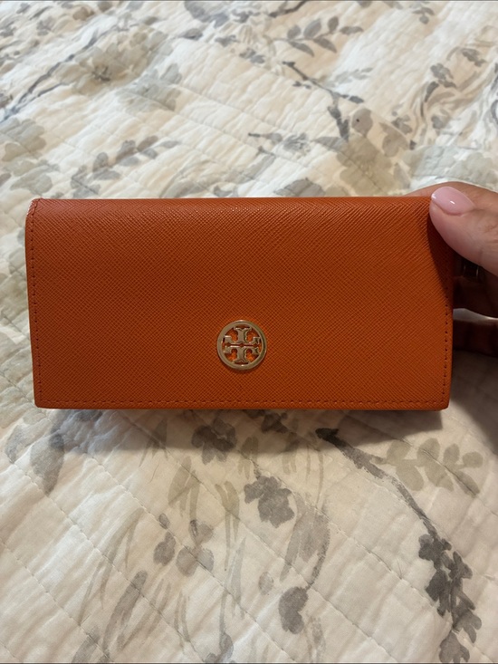 Tory Burch Handbags - Tory Burch Orange Sunglass Case